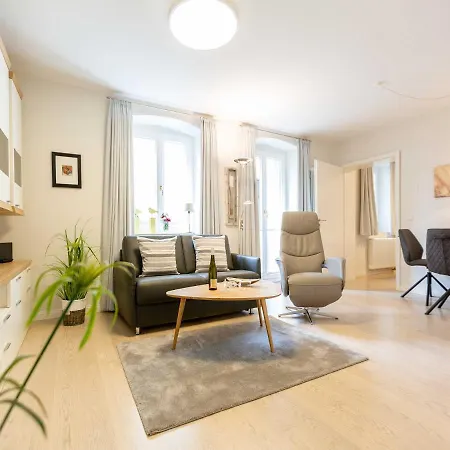 Apartment Medici 02 *